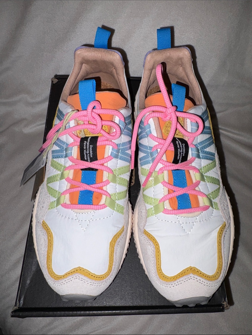 NWT Flower Mountain Washi Sneakers in Beige/White/Multi - Picture 9 of 16